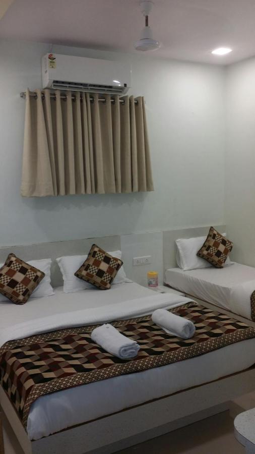 Hotel Kf Residency Bombay Eksteriør billede