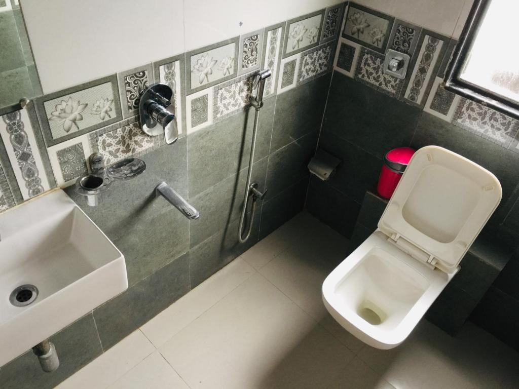 Hotel Kf Residency Bombay Eksteriør billede